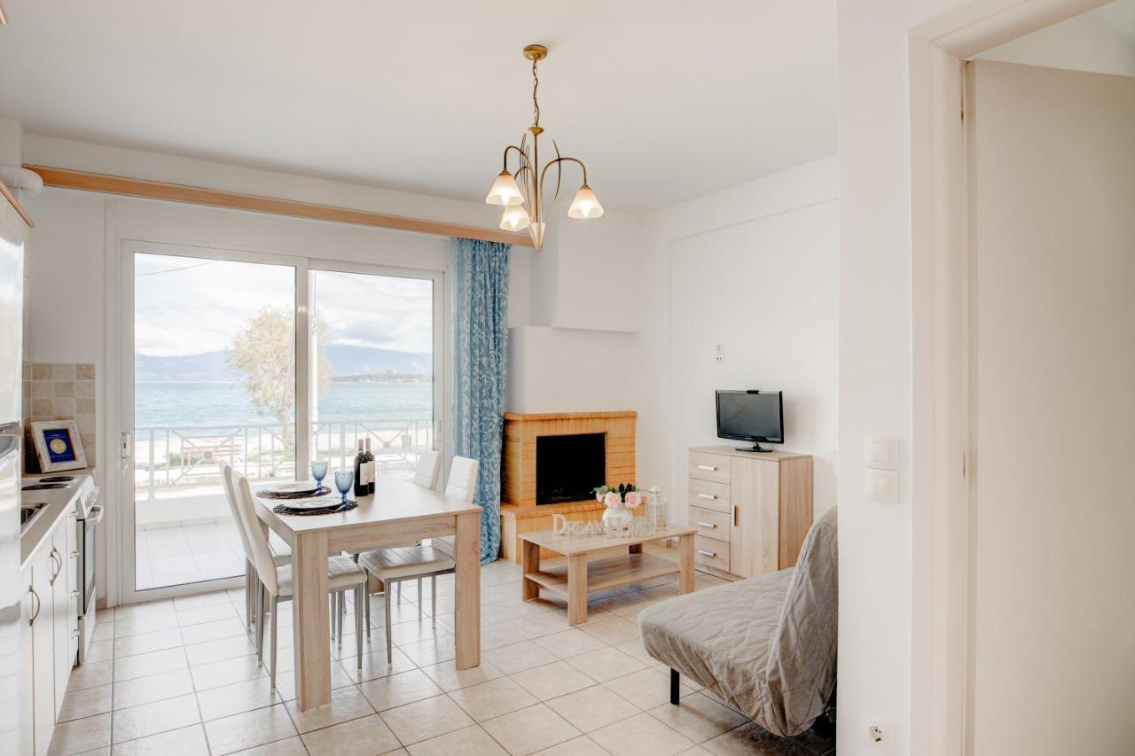 Sugar Blue - Apartments On The Beach Agios Vasilios  Eksteriør billede