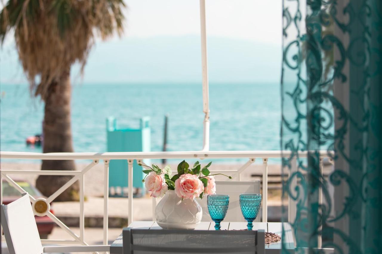 Sugar Blue - Apartments On The Beach Agios Vasilios  Eksteriør billede